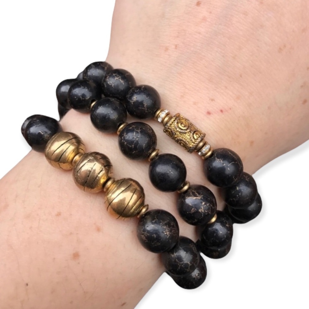 Black Wood Beaded stretch Bracelet Set (3)